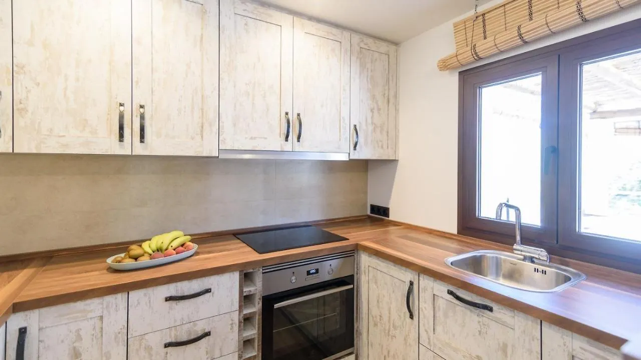 Holiday home Villa Cinco Soles Archez By Ruralidays